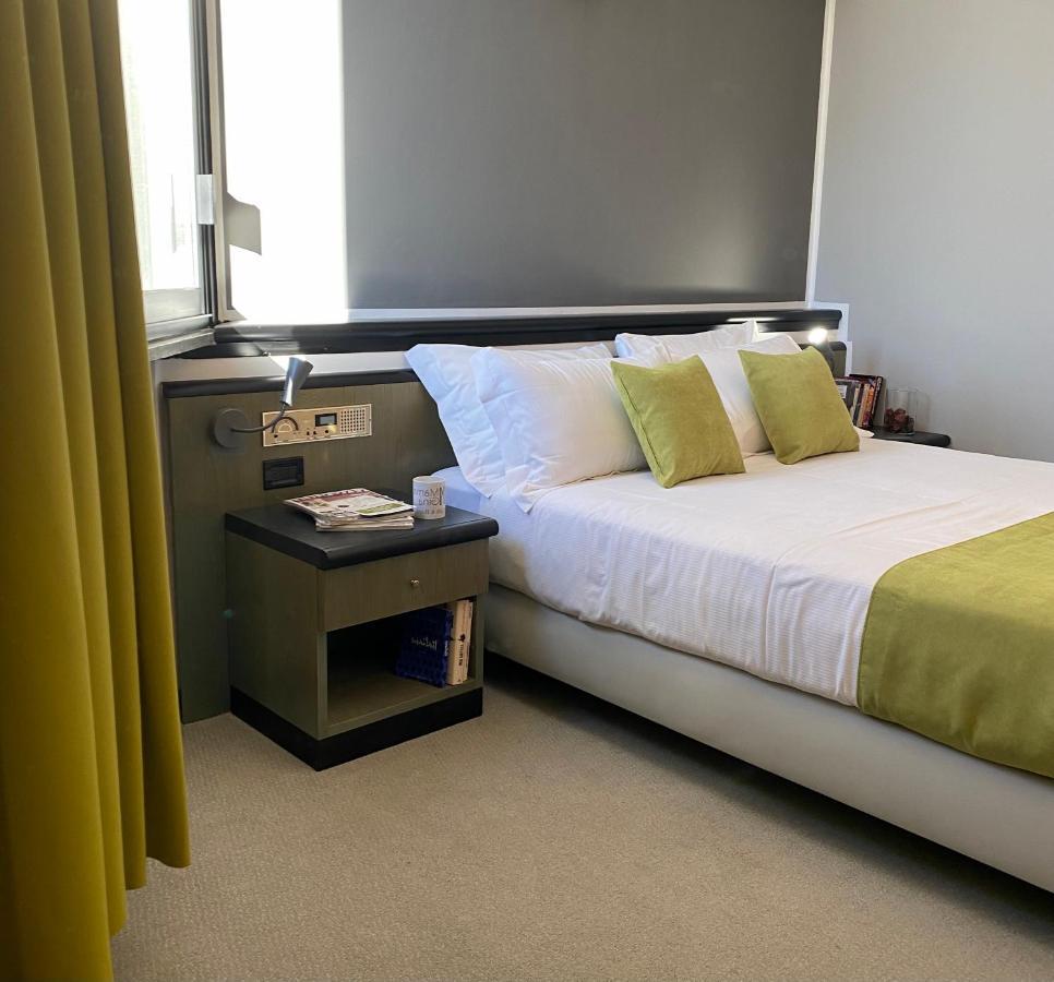 Hotel Gardenia Fiera Cermenate エクステリア 写真