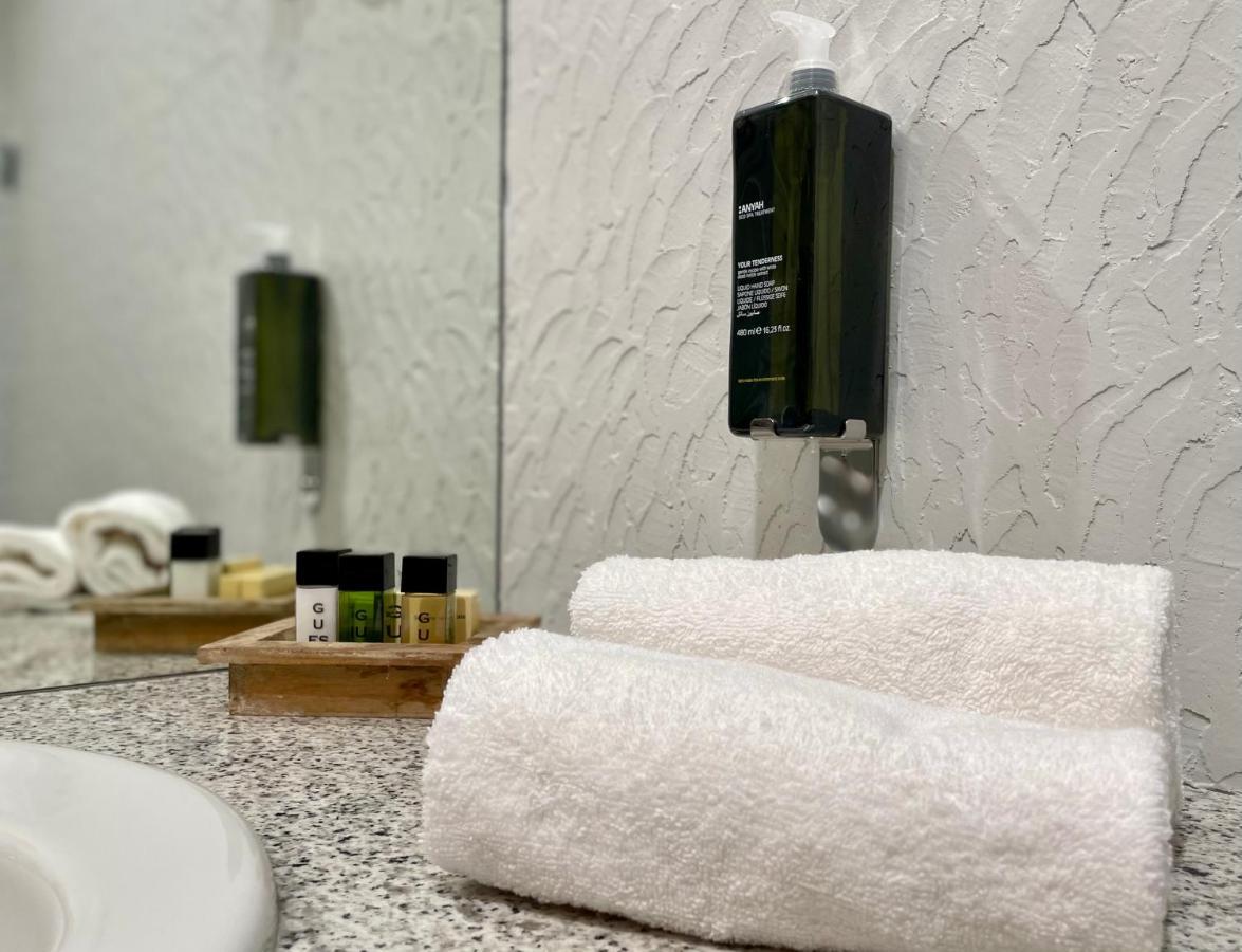 Hotel Gardenia Fiera Cermenate エクステリア 写真