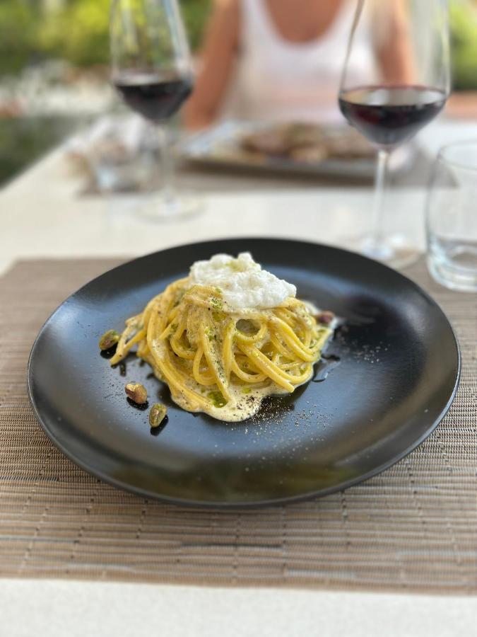 Hotel Gardenia Fiera Cermenate エクステリア 写真