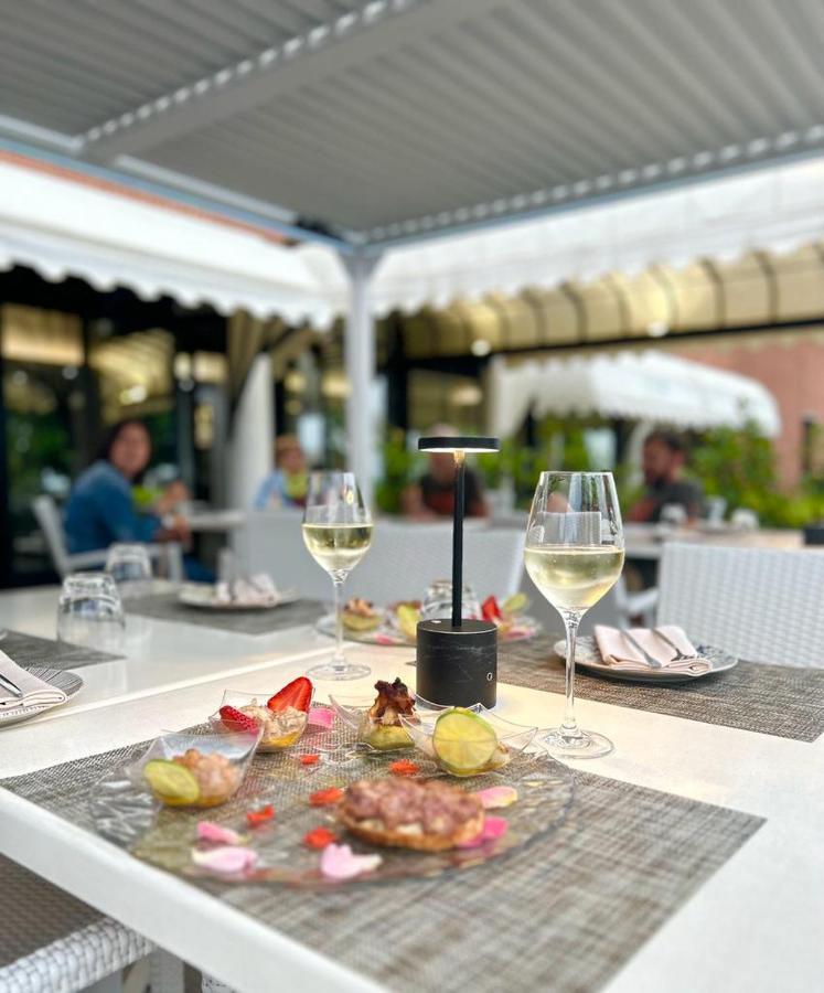 Hotel Gardenia Fiera Cermenate エクステリア 写真